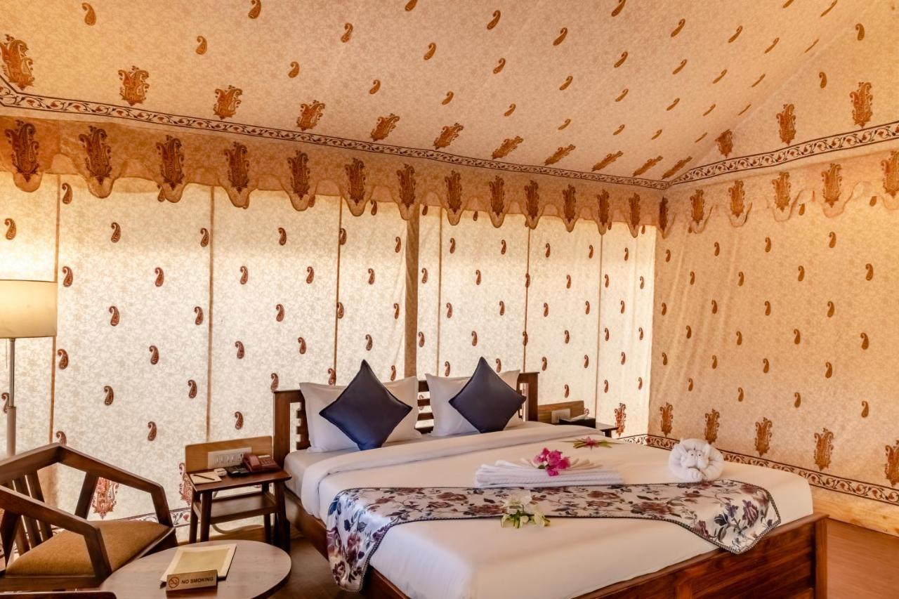 Rawai Luxury Tents Pushkar Hotel Exterior foto